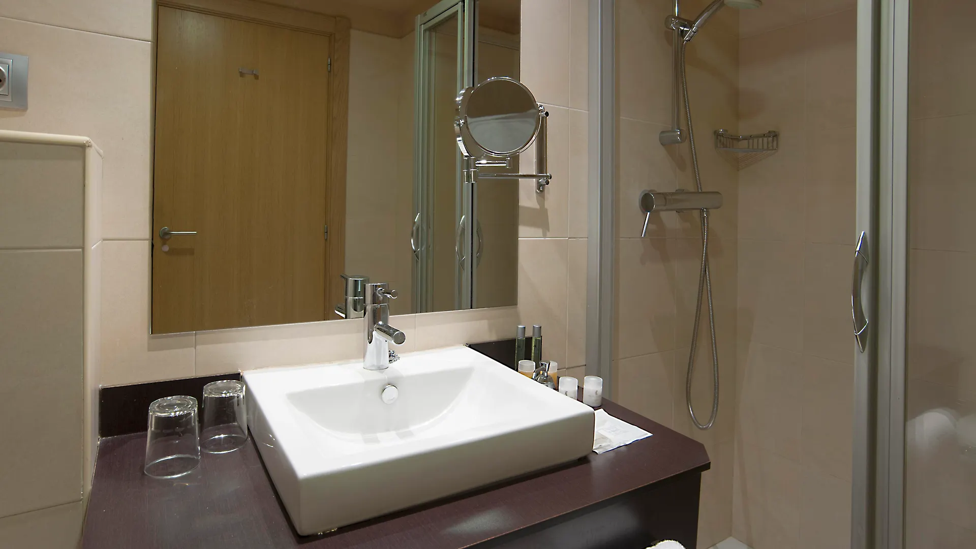 *** Hotel Sercotel Codina San Sebastian Spain